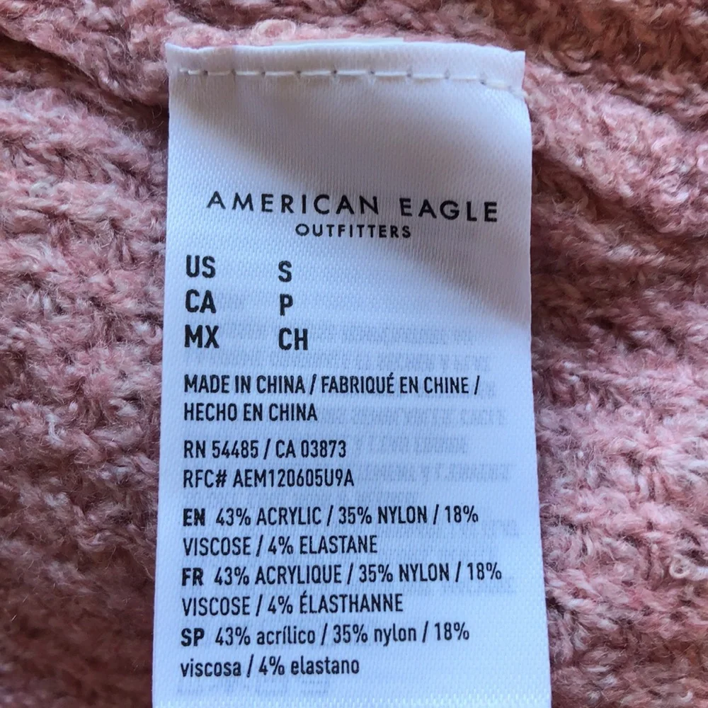 🔥NWT🔥 American Eagle Outfitters Women’s Oversized V-Neck Sweater - Picture 6 of 8